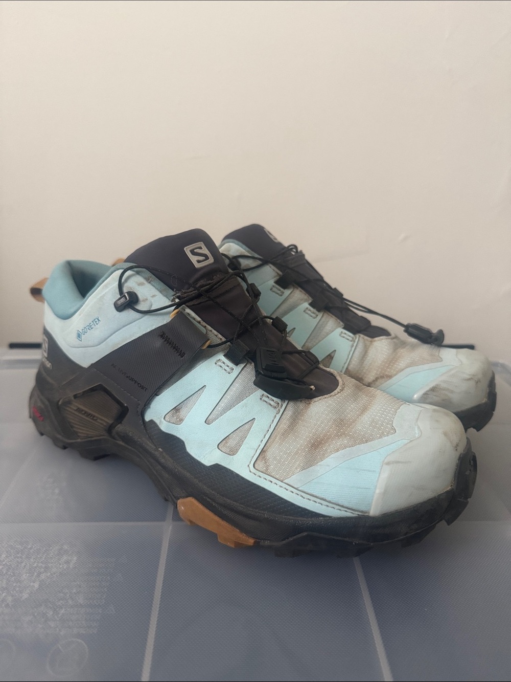 Salomon X Ultra 4 GORE-TEX Trail Hiking Shoes with Quicklace System size 8.5